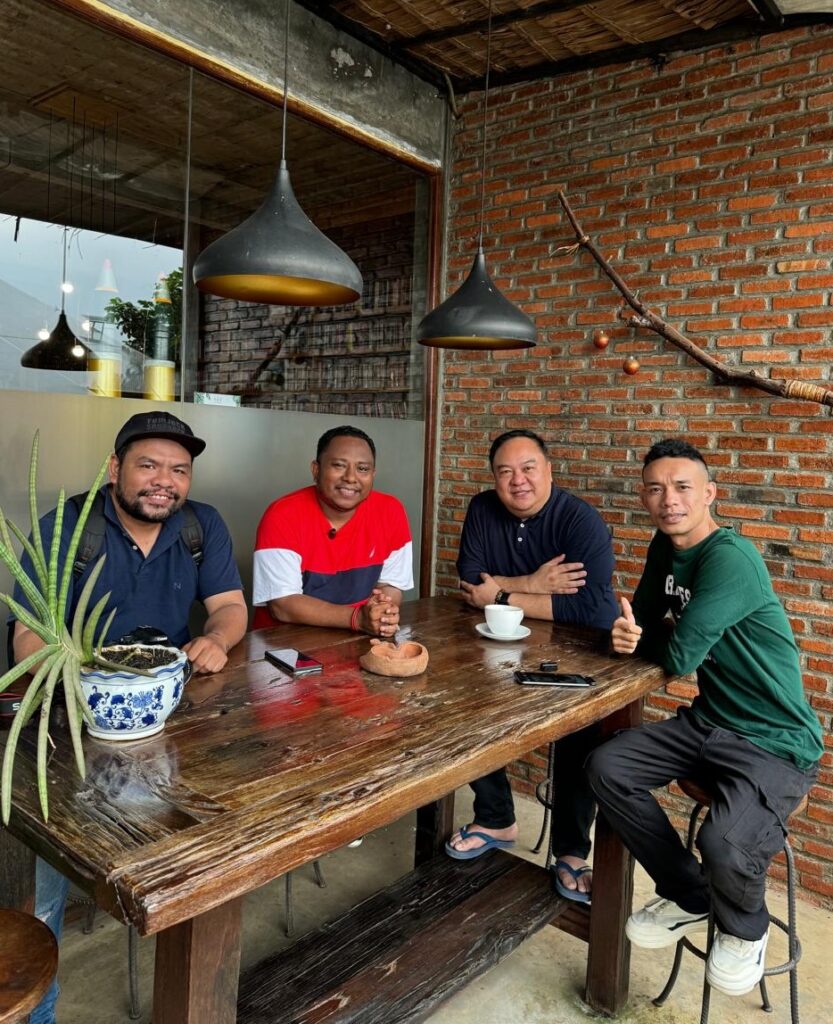 anat-timor-hitz-kreatif